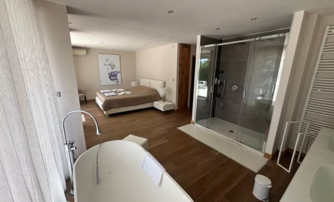Location saisonnière villa avec belle vue au Lavandou , Lavandou, LB Conciergerie