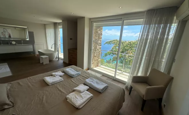 Location saisonnière villa avec belle vue au Lavandou , Lavandou, LB Conciergerie